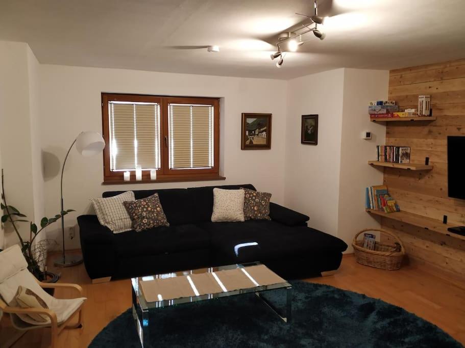 Upcycling Appartement Fischl - Nachhaltig Und Kreativ Wohnen Fuer Gross Und Klein Jenbach Kültér fotó