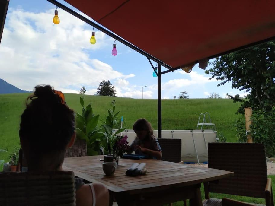 Upcycling Appartement Fischl - Nachhaltig Und Kreativ Wohnen Fuer Gross Und Klein Jenbach Kültér fotó