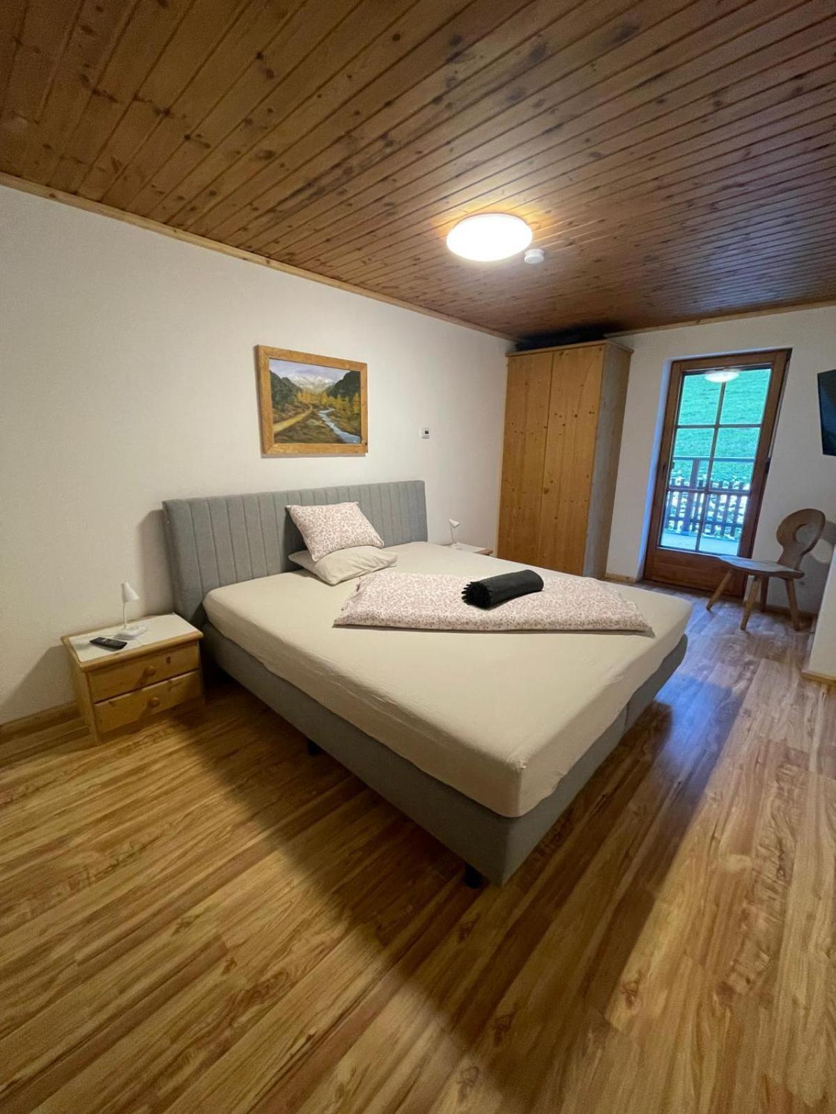 Upcycling Appartement Fischl - Nachhaltig Und Kreativ Wohnen Fuer Gross Und Klein Jenbach Kültér fotó